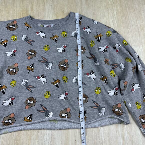 Looney Tunes All Over Print Cropped Crew Neck Pullover Sweatshirt Size XL - Picture 9 of 12